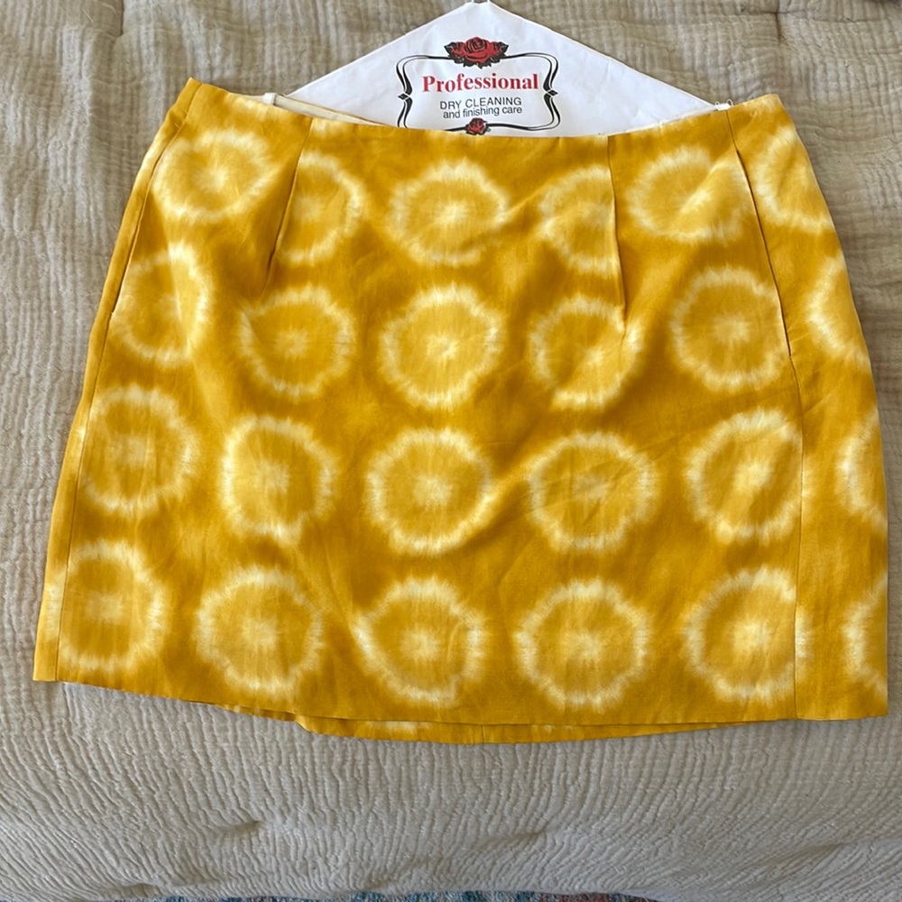 Yellow tie-dye silk/linen JCrew mini skirt